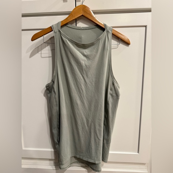 Lululemon size M Gray Love Tank Top - Picture 1 of 6